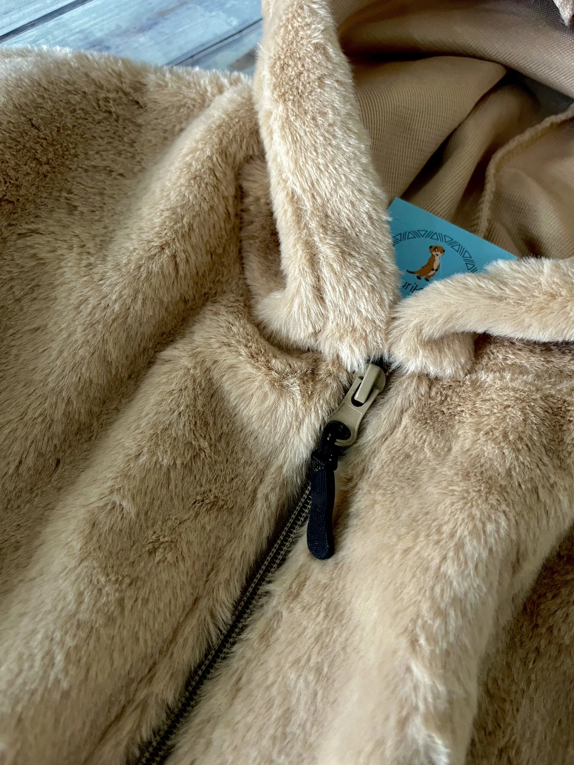CAMPERA DE PIEL LOLA OVER BEIGE - Imagen 3