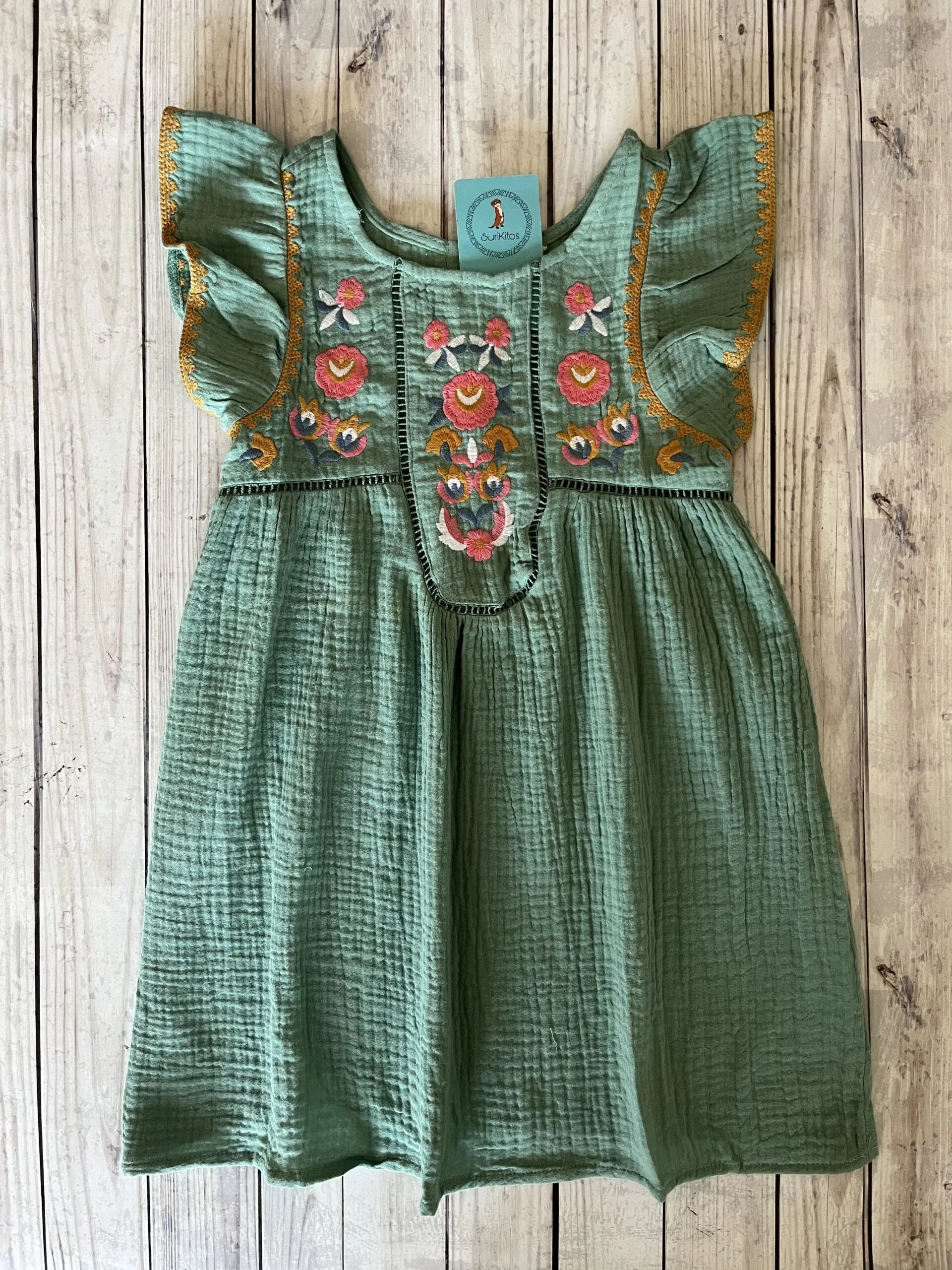 VESTIDO CHARO VERDE. LÍNEA IMPORTADA