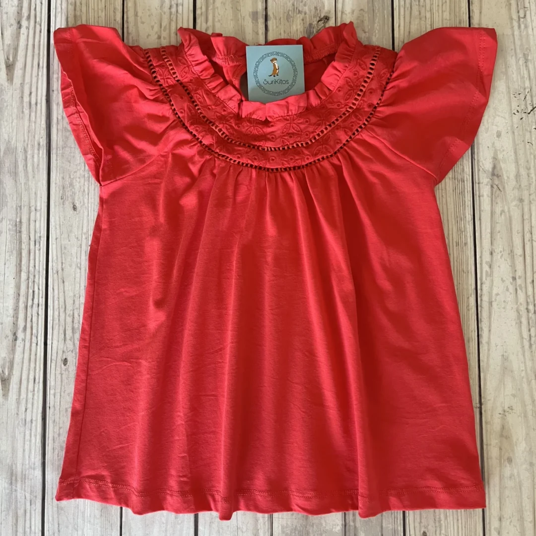 REMERA BONNIE CORAL. LINEA IMPORTADA
