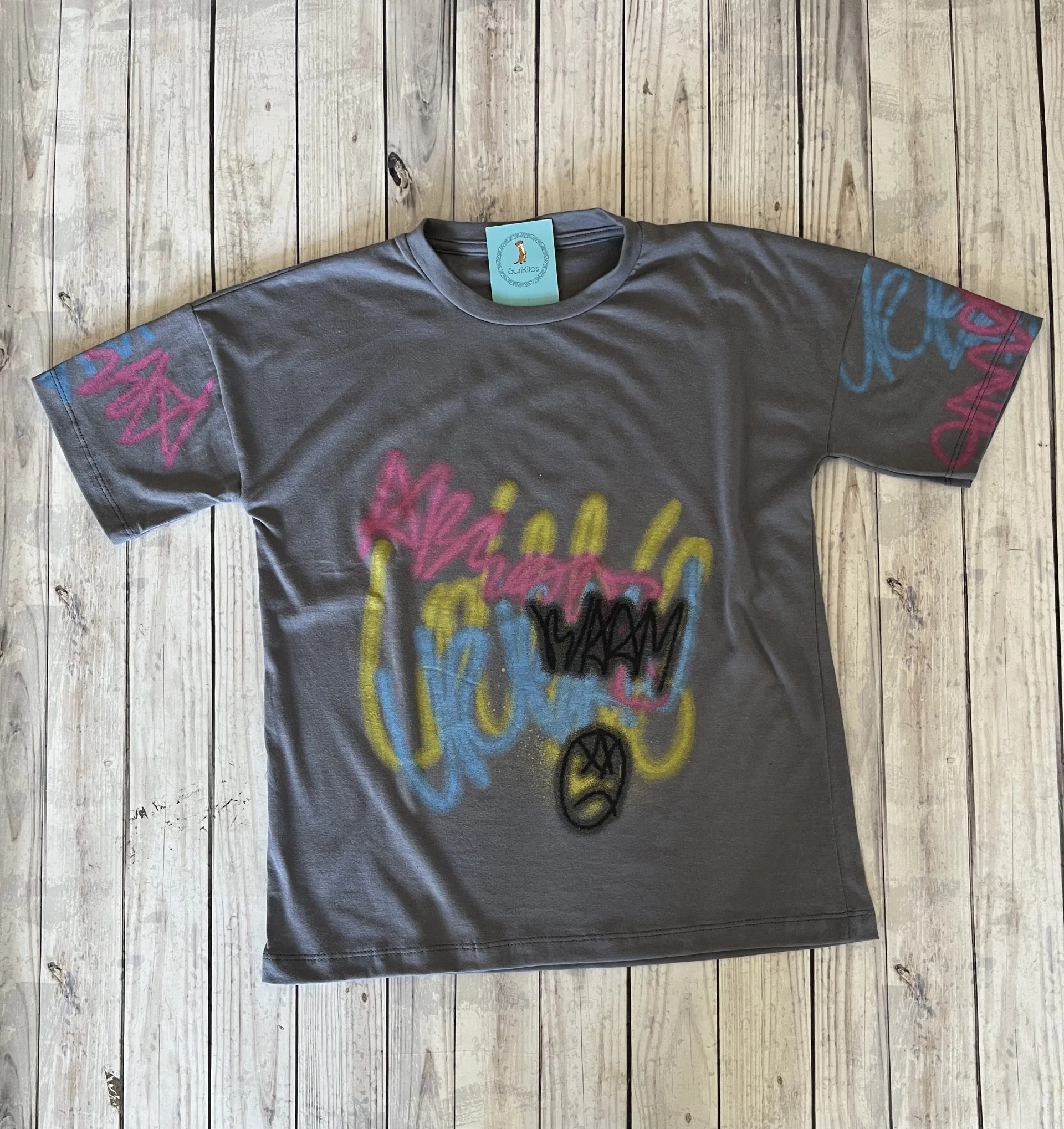 REMERA GRAFITTI