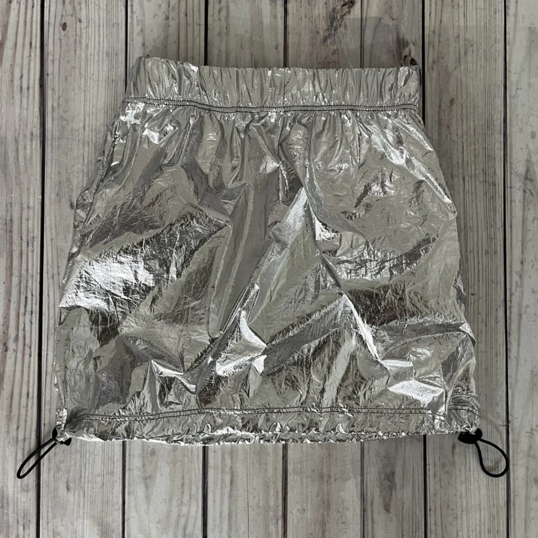POLLERA PARACHUTE METALIZADA PLATA