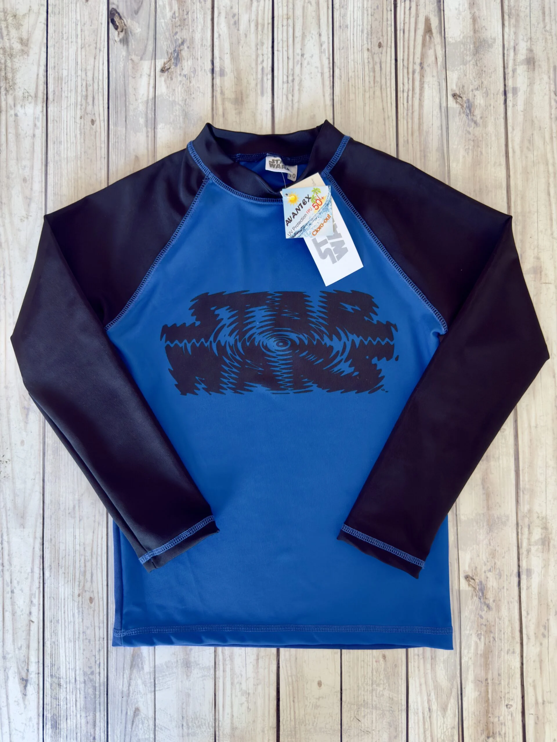 REMERA PSUV+50 STAR WARS TEENS . LICENCIA OFICIAL