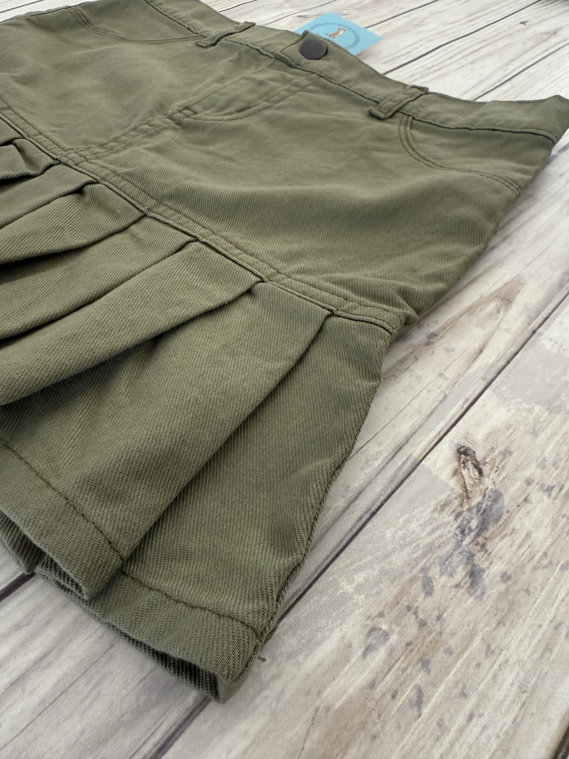POLLERA GABARDINA VERDE VOLADOS - Imagen 2