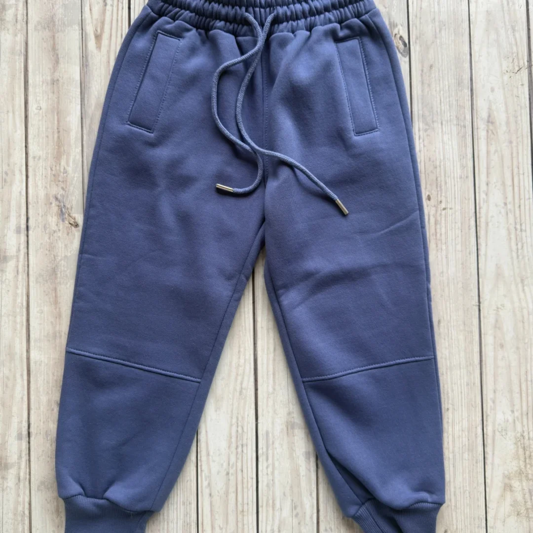 JOGGER  LAVANDA RECORTE