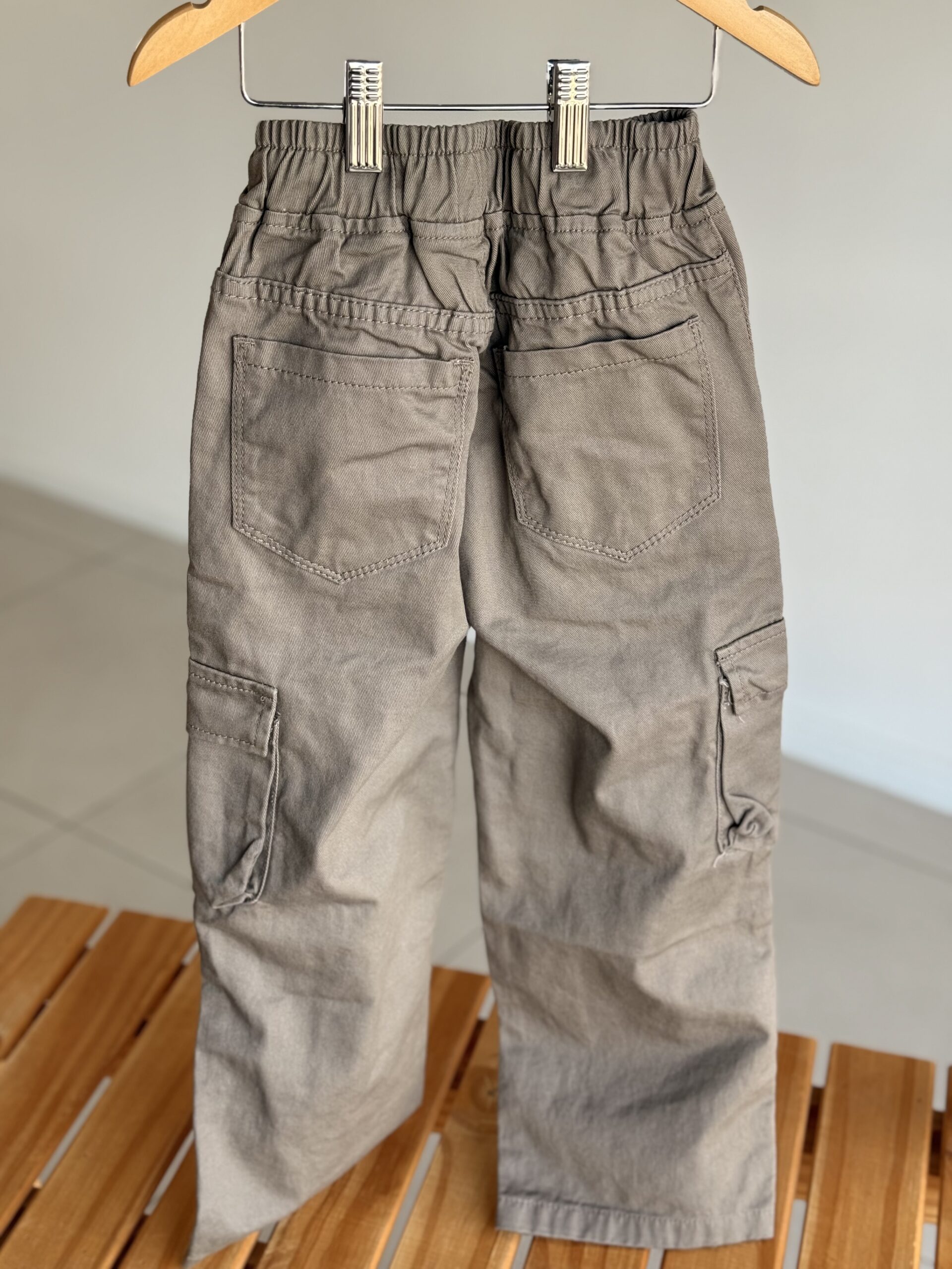 PANTALON BAGGY GABARDINA CEMENTO - Imagen 3