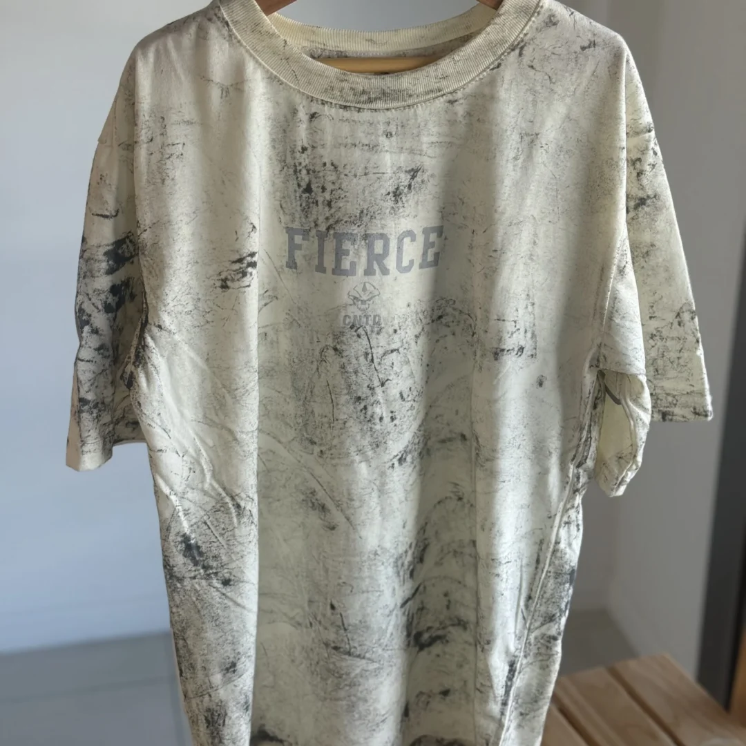 REMERA BATIK FIERCE GRIS