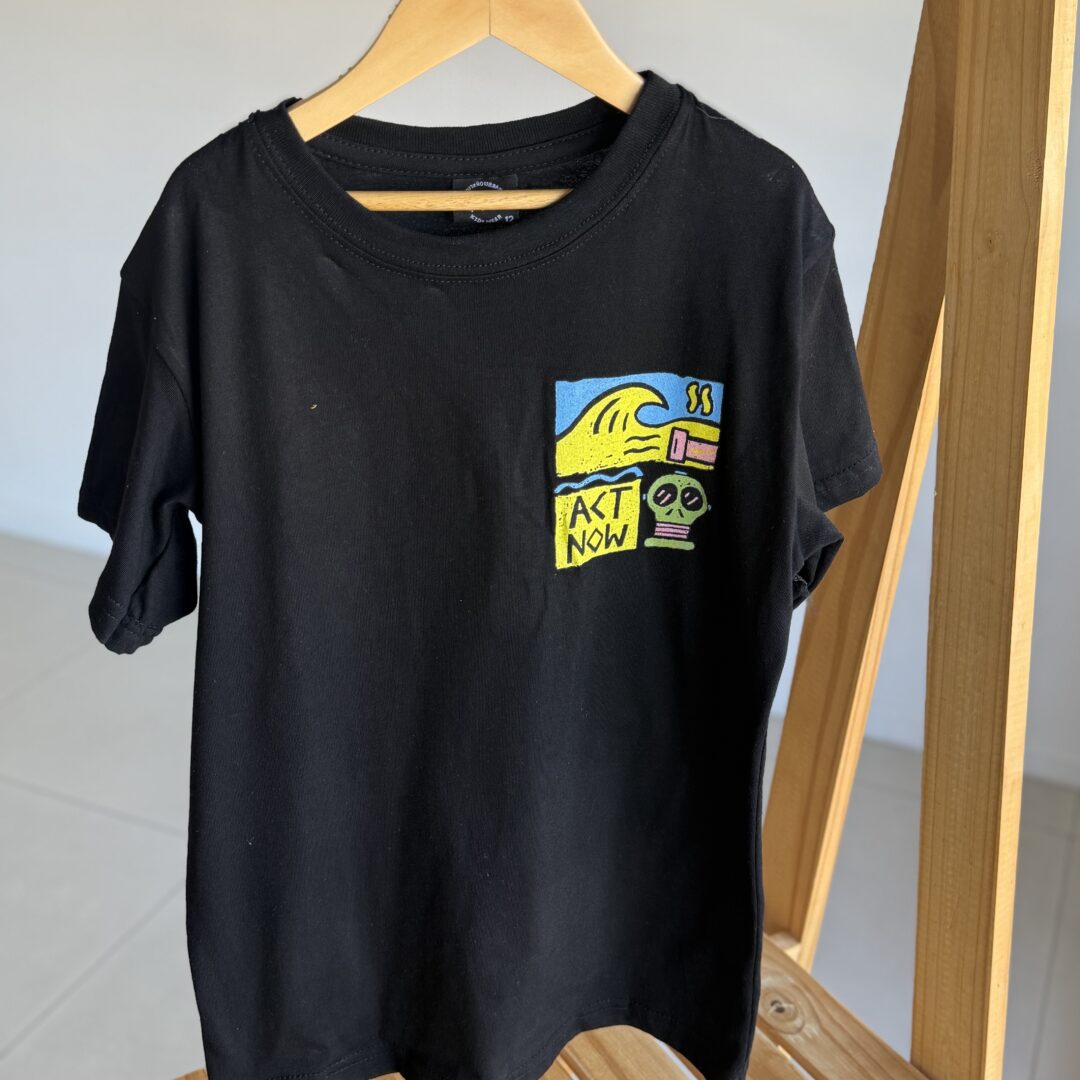 REMERA SOL NEGRA (doble estampa )