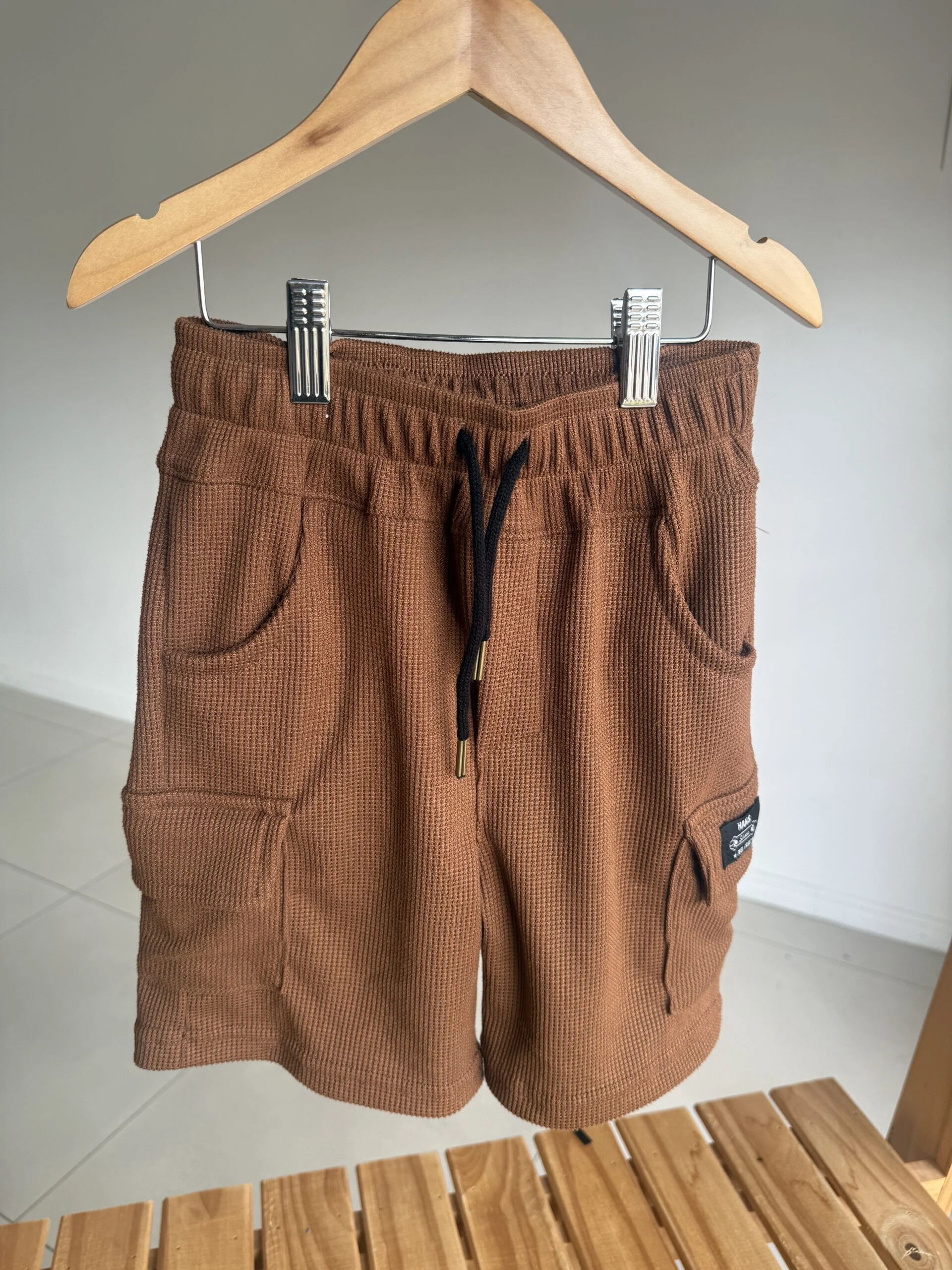 BERMUDA WAFLE CARGO MARRON