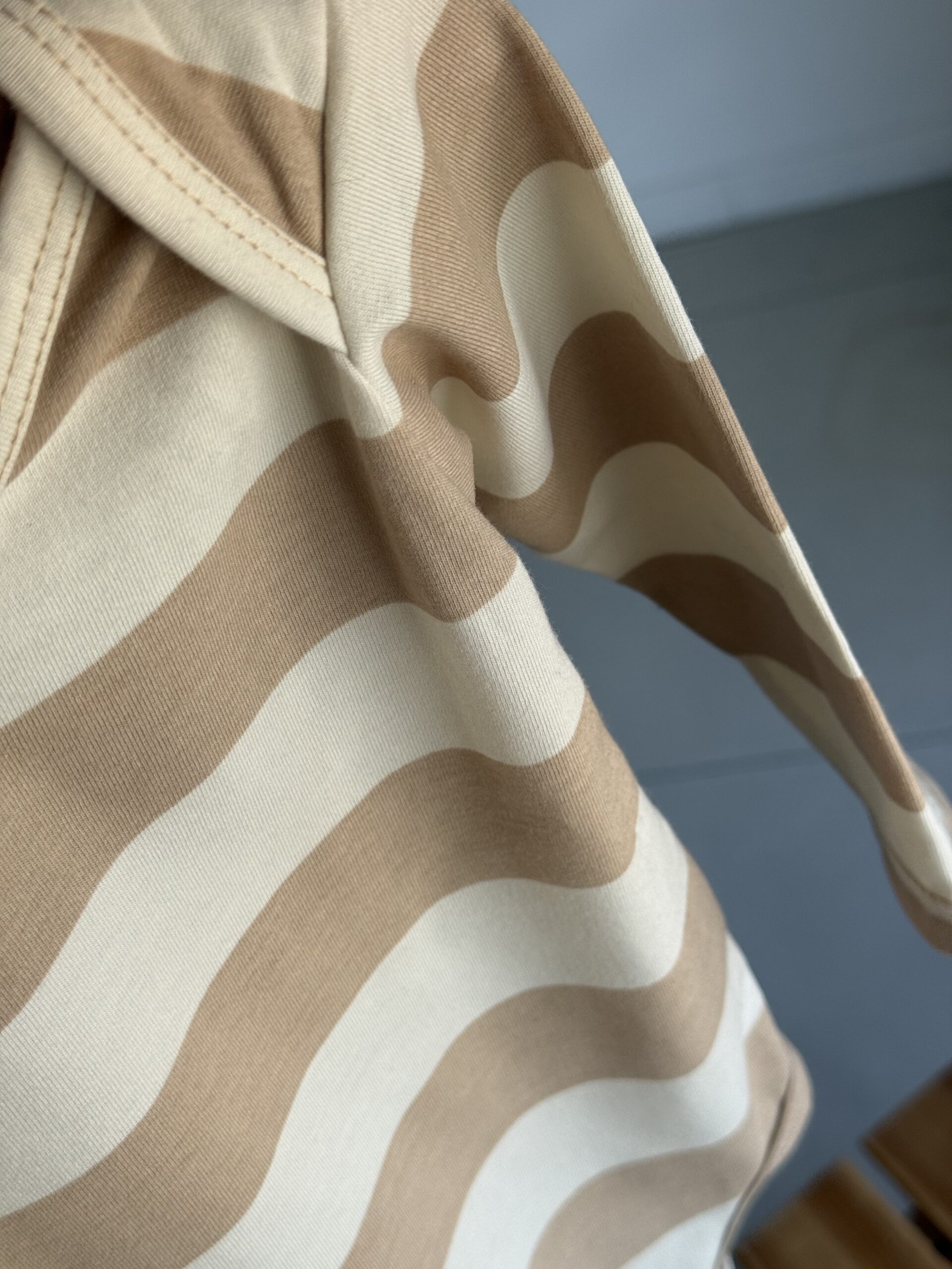 BODY RAYAS ML BEIGE - Imagen 2