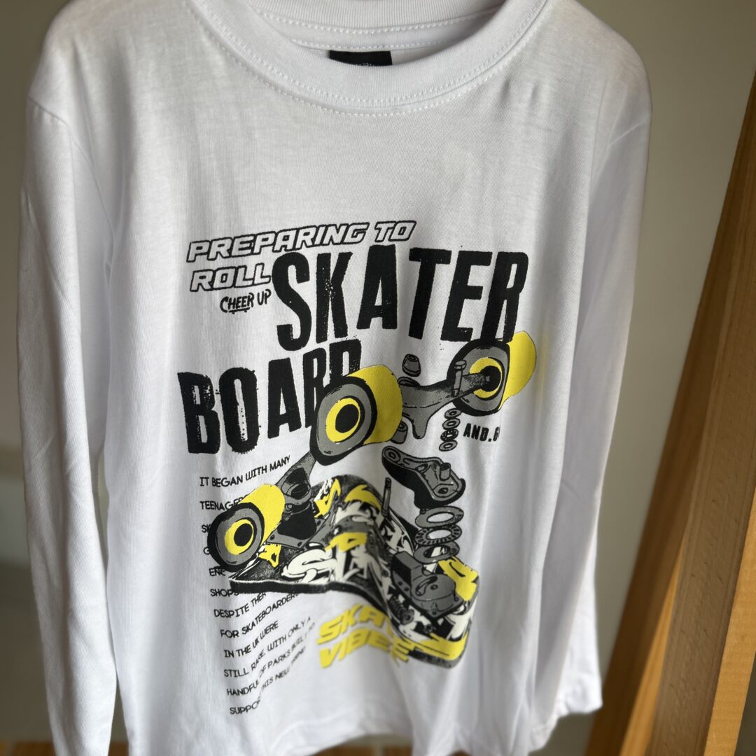 REME ML SKATER BLANCA
