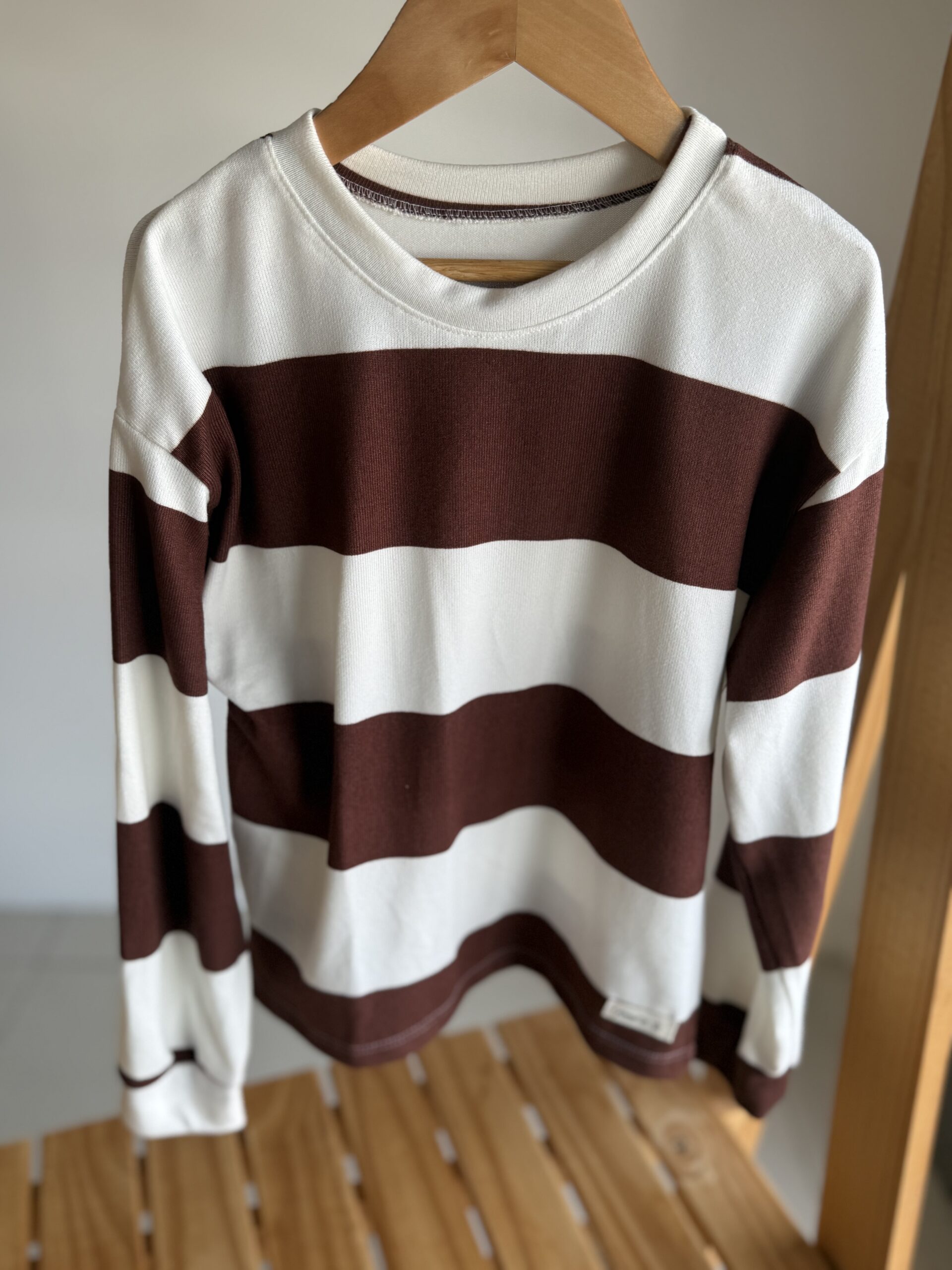 SWEATER LANILLA RAYAS CHOCO