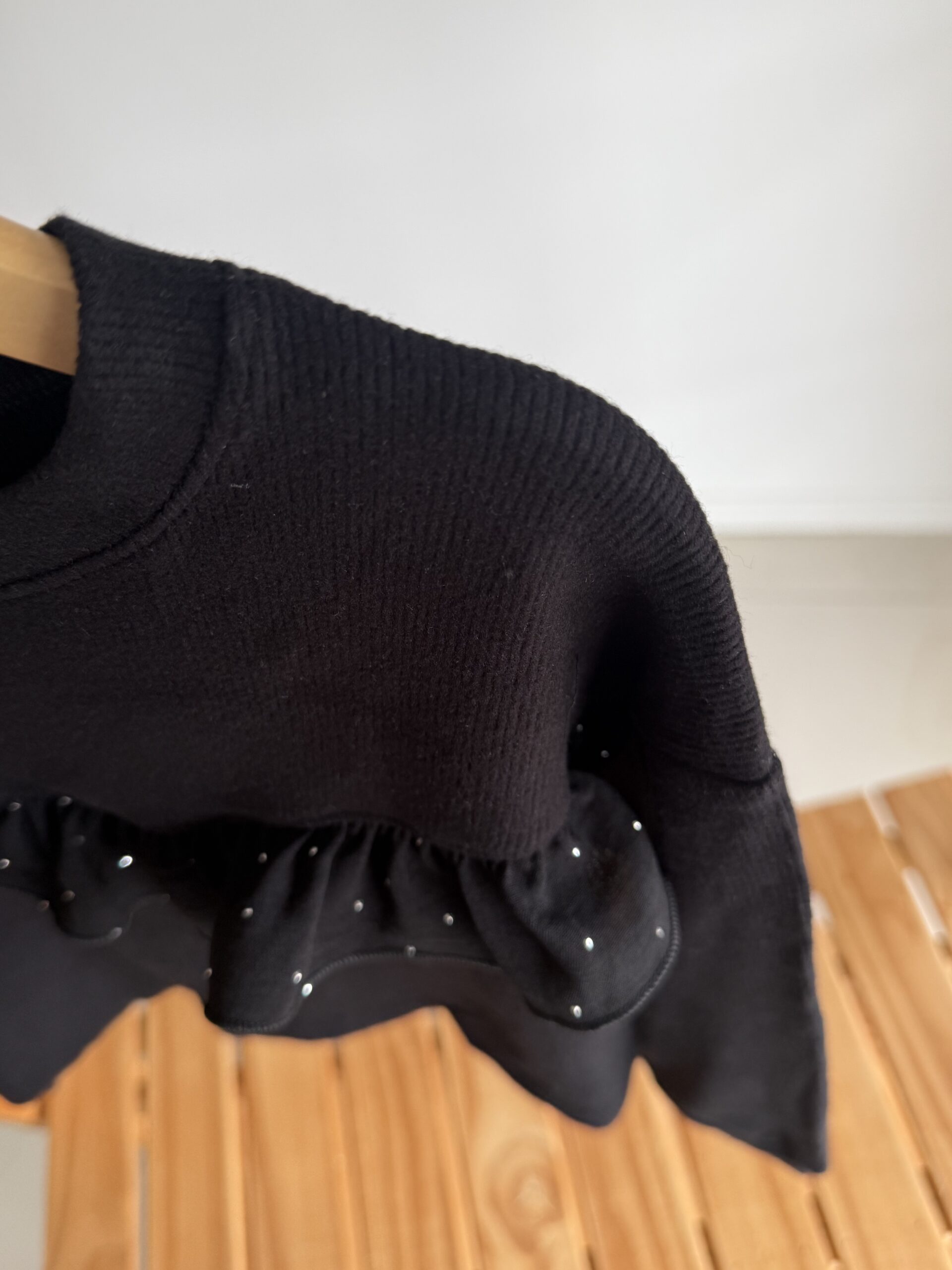 SWEATER LANILLA STRASS NEGRO - Imagen 2