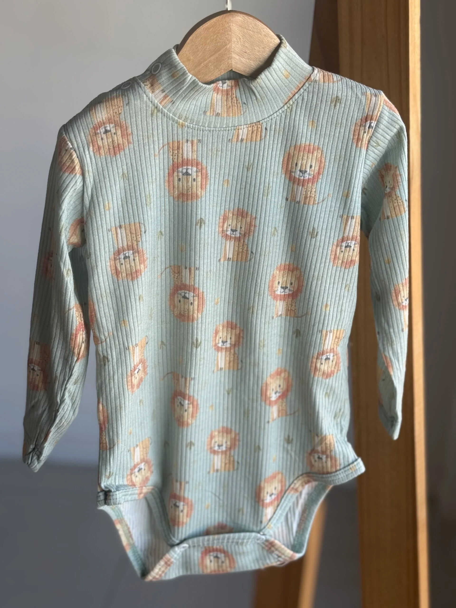 BODY MEDIA POLERA LEON VERDE