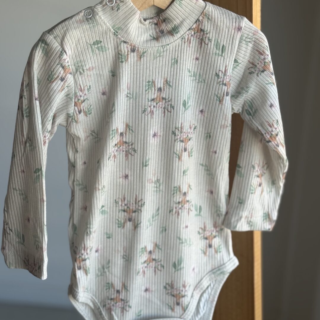 BODY MEDIA POLERA CIERVO  NATURAL
