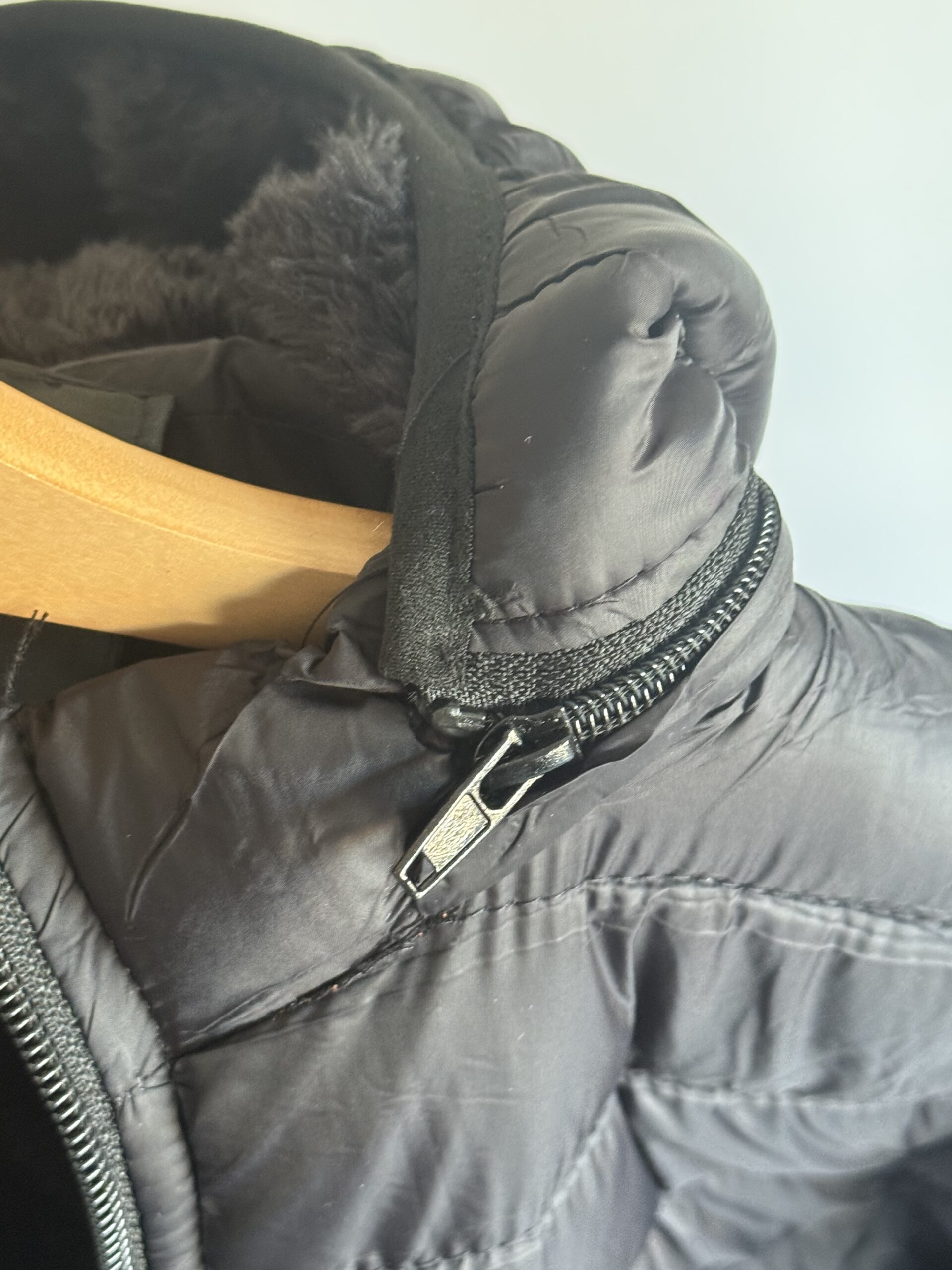 CAMPERA DE ABRIGO NEGRO - Imagen 3