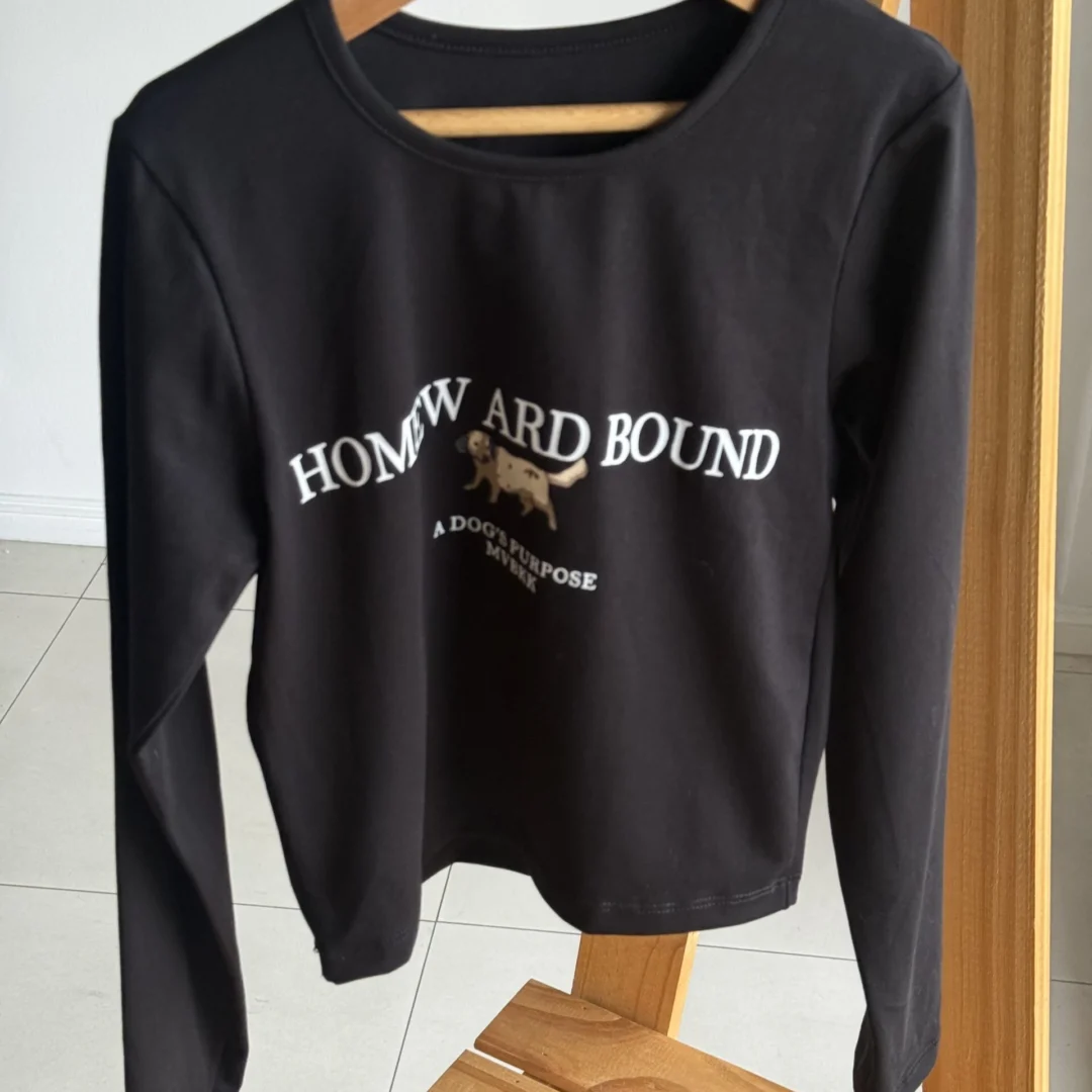 REMERA DOG NEGRA