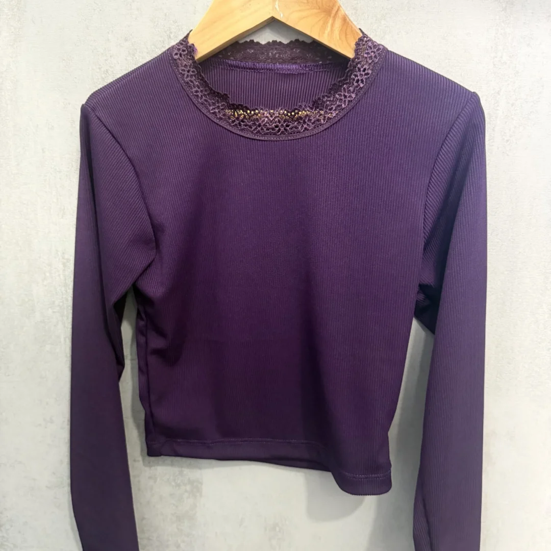 REMERA PUNTILLA UVA MORLEY CON LYCRA