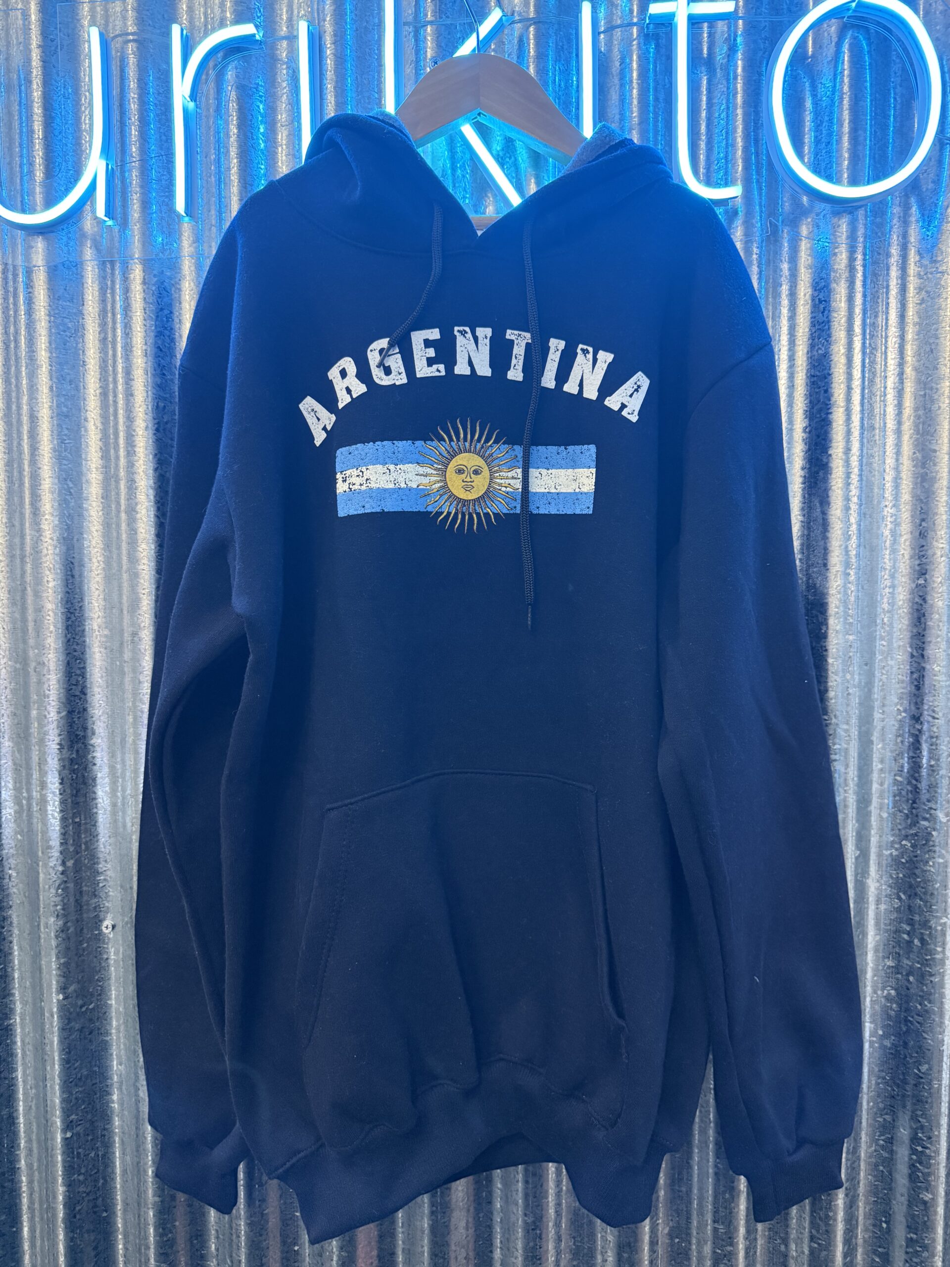 BUZO ARGENTINA AZUL MARINO FRASE