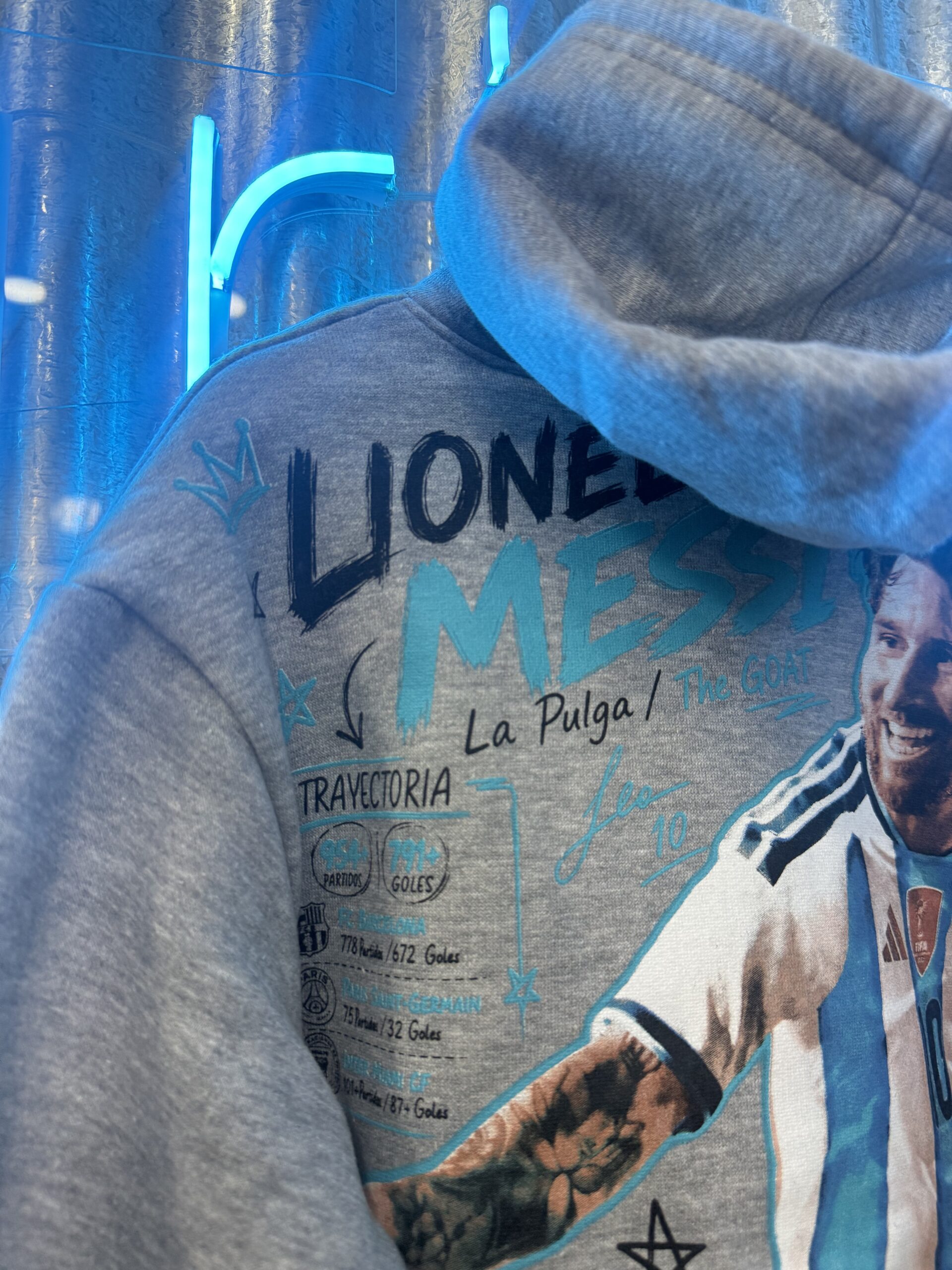 BUZO LIONEL PULGA GRIS - Imagen 3
