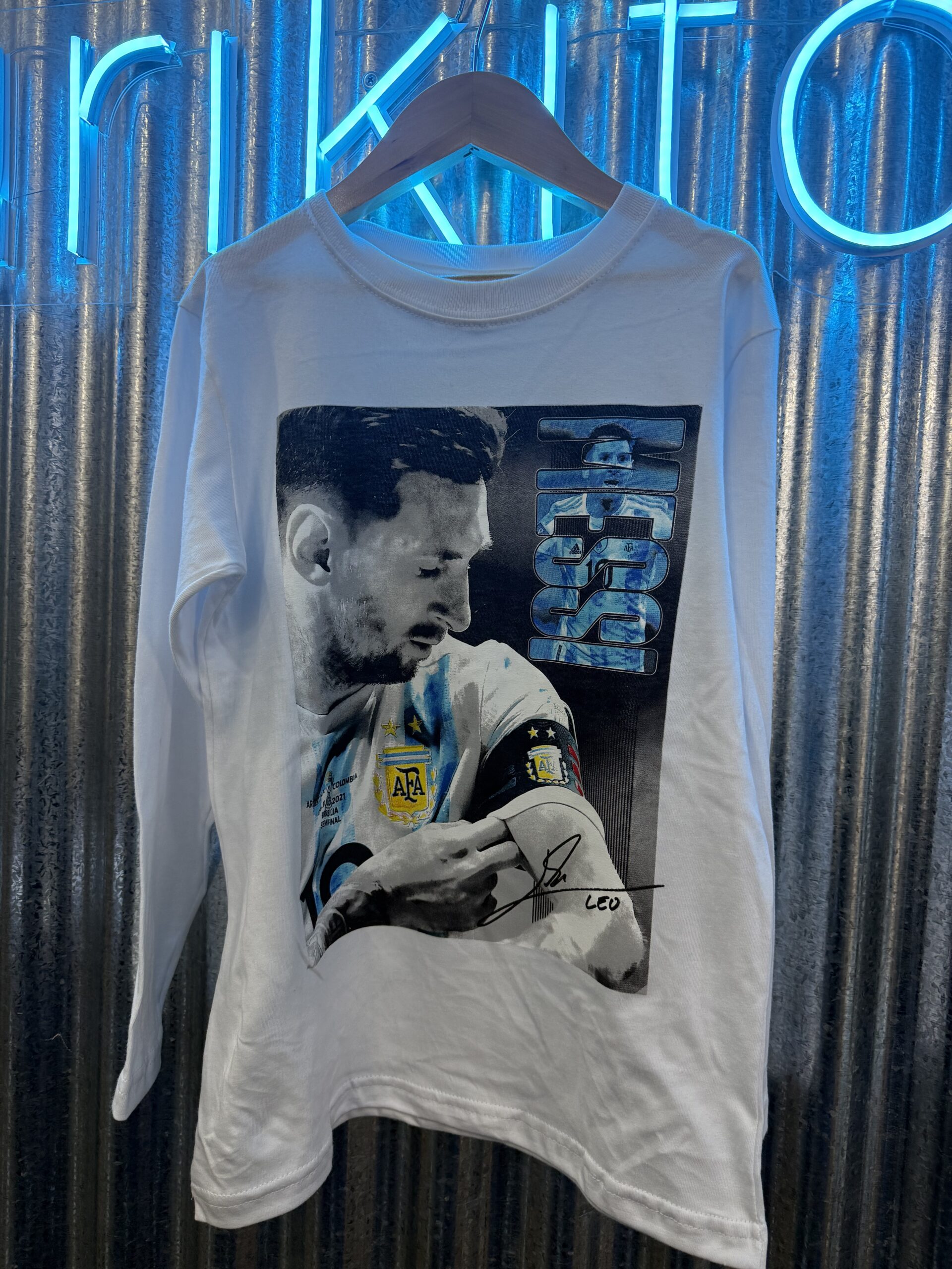 REMERA MESSI CARA BLANCA