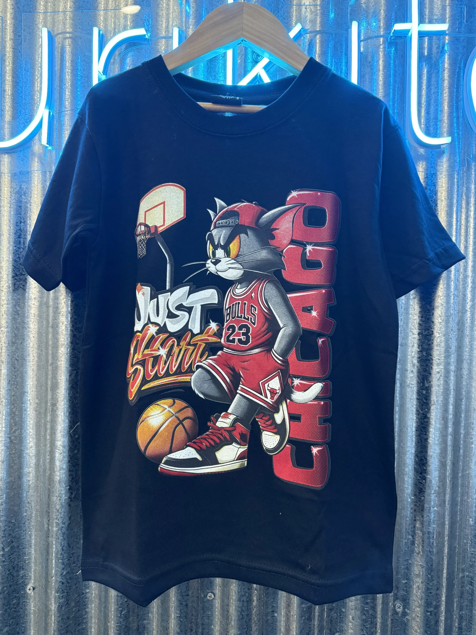 REMERA CHICAGO NEGRA