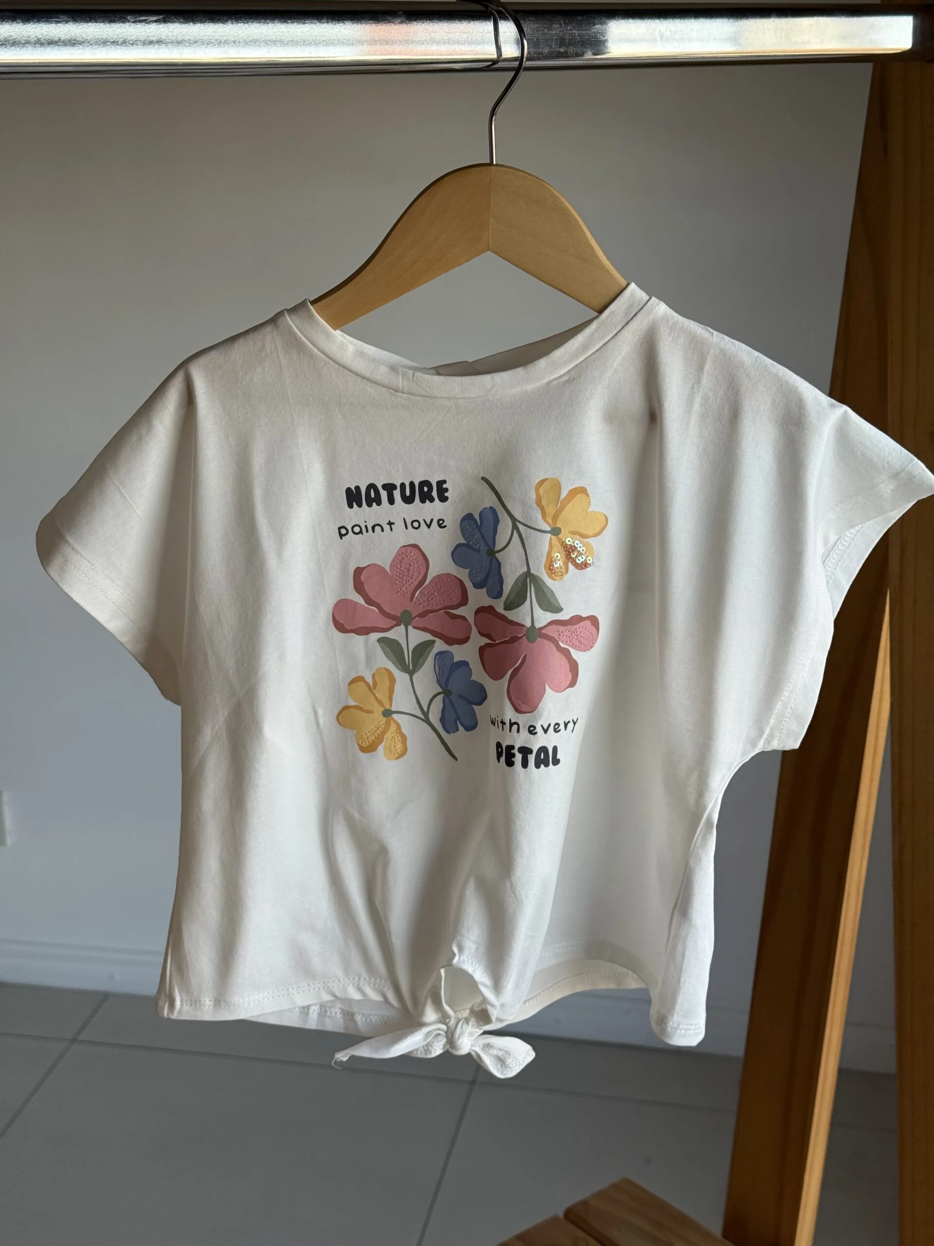 REMERA NATURE BLANCA . LINEA IMPORTADA