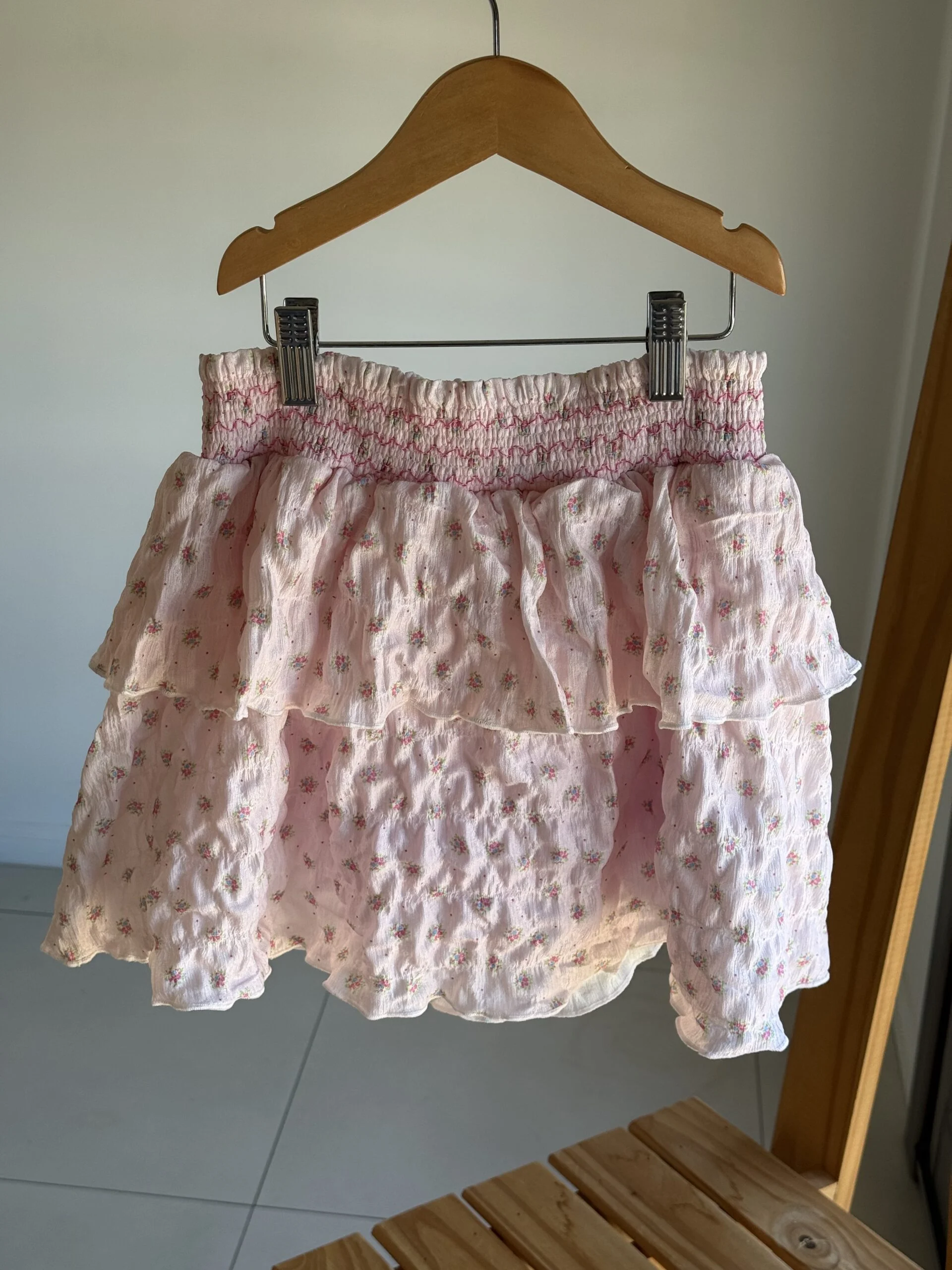 POLLERA FLOREADA ROSA (con short). LINEA IMPORTADA