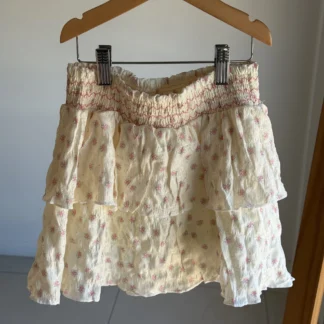 POLLERA (con short ) FLOREADA AMARILLA . LINEA IMPORTADA