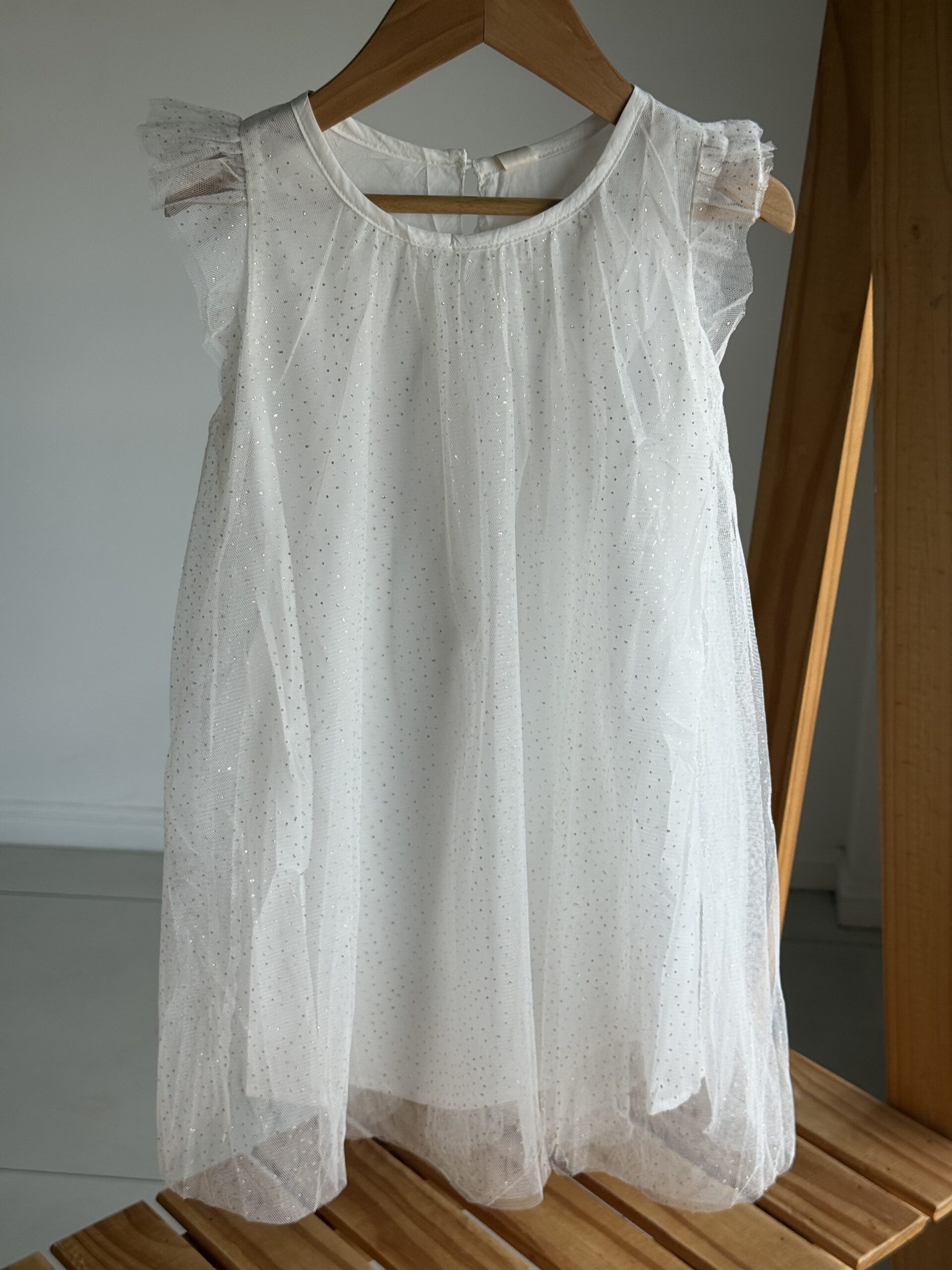 VESTIDO TUL BRILLOS BLANCO. LÍNEA IMPORTADA
