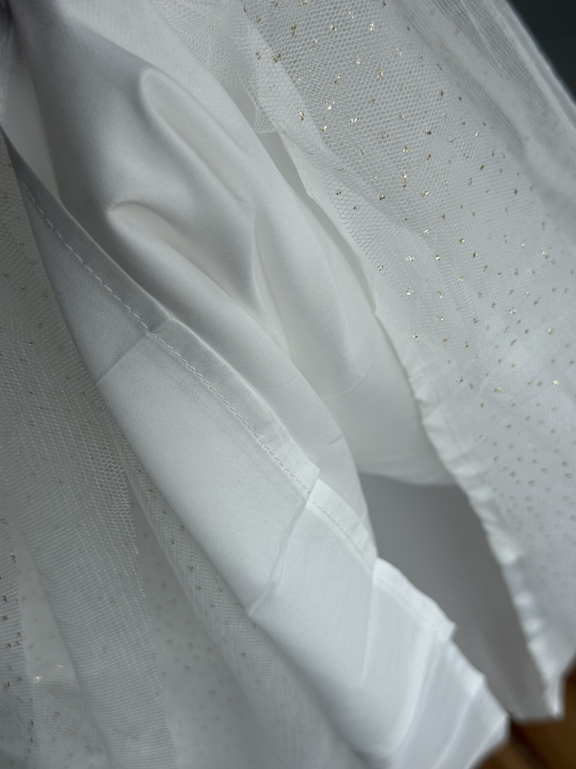 VESTIDO TUL BRILLOS BLANCO. LÍNEA IMPORTADA - Imagen 2