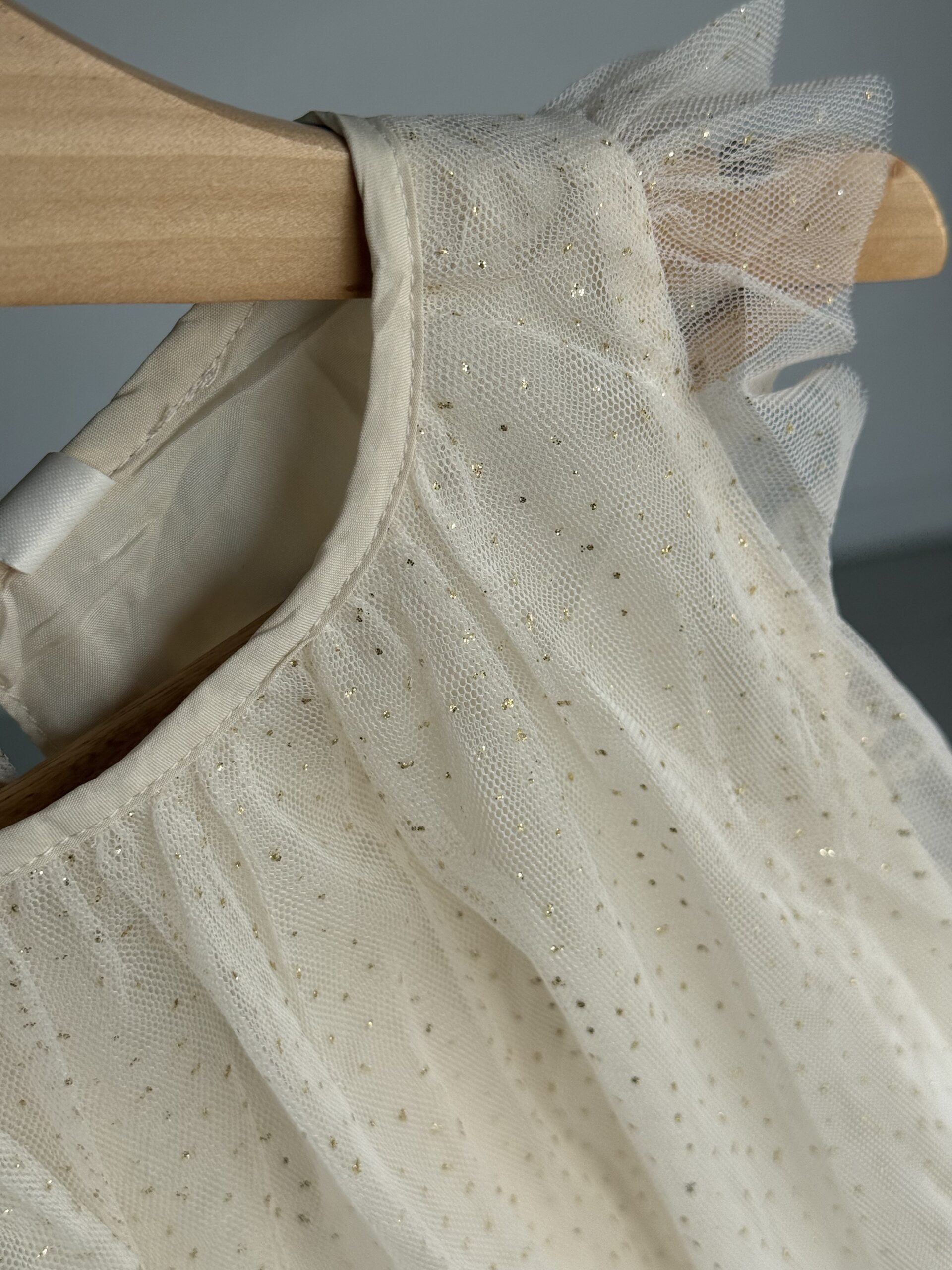 VESTIDO TUL BRILLOS CREMA. LÍNEA IMPORTADA - Imagen 3