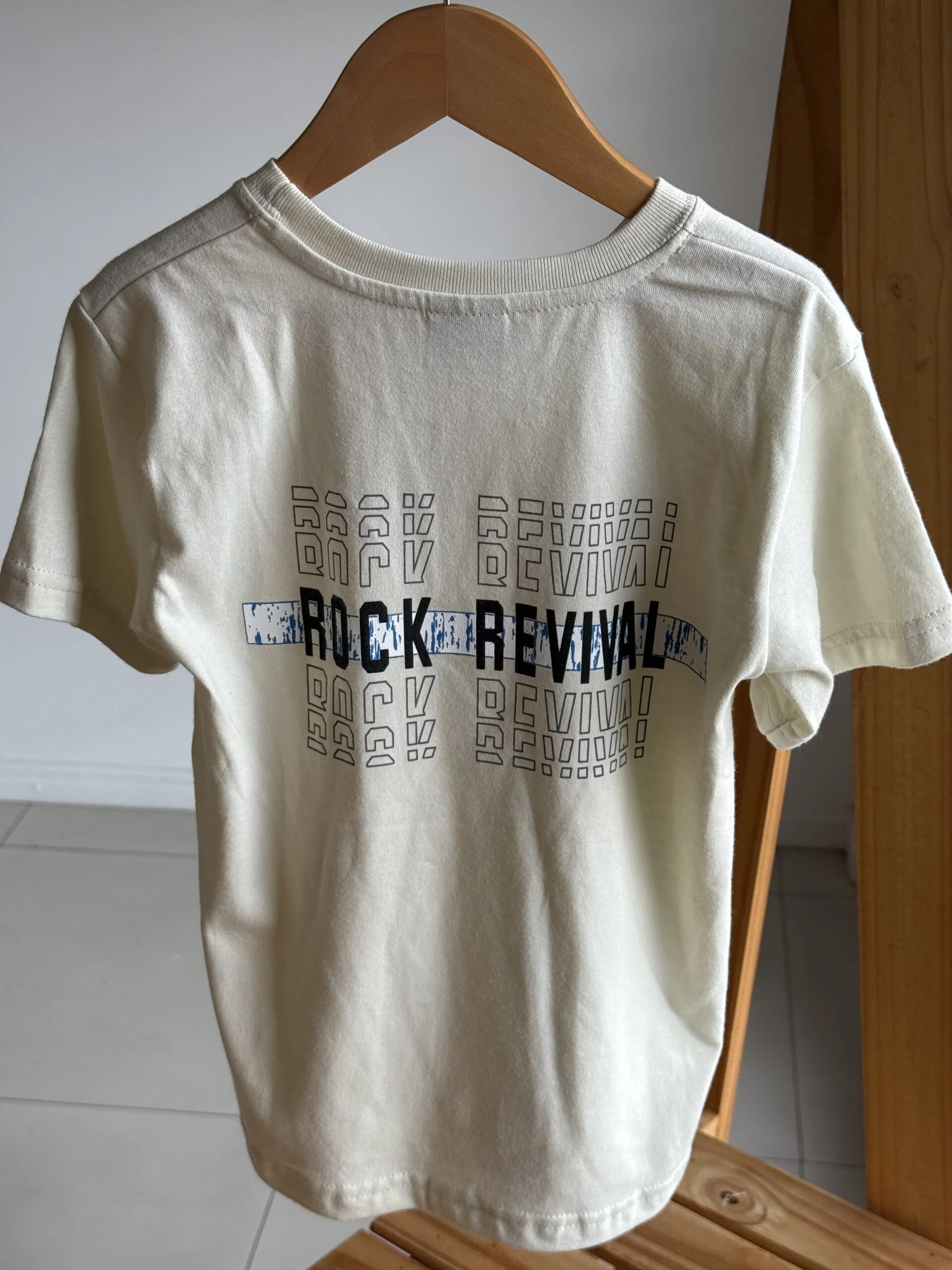 REMERA ROCK REVIVAL BEIGE - Imagen 2