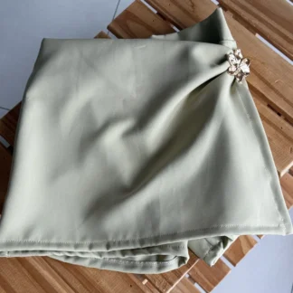 POLLERA SHORT  SASTRERA VERDE APLIQUE