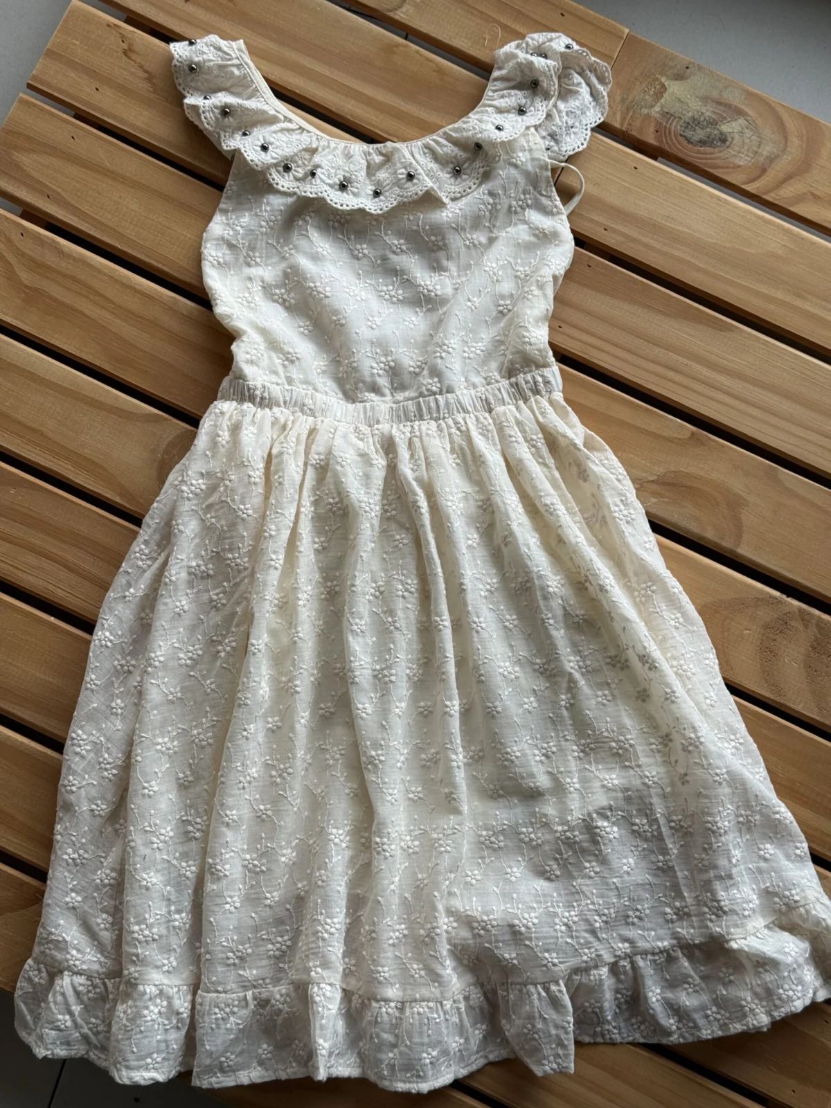 VESTIDO PETRA BEIGE. LÍNEA IMPORTADA